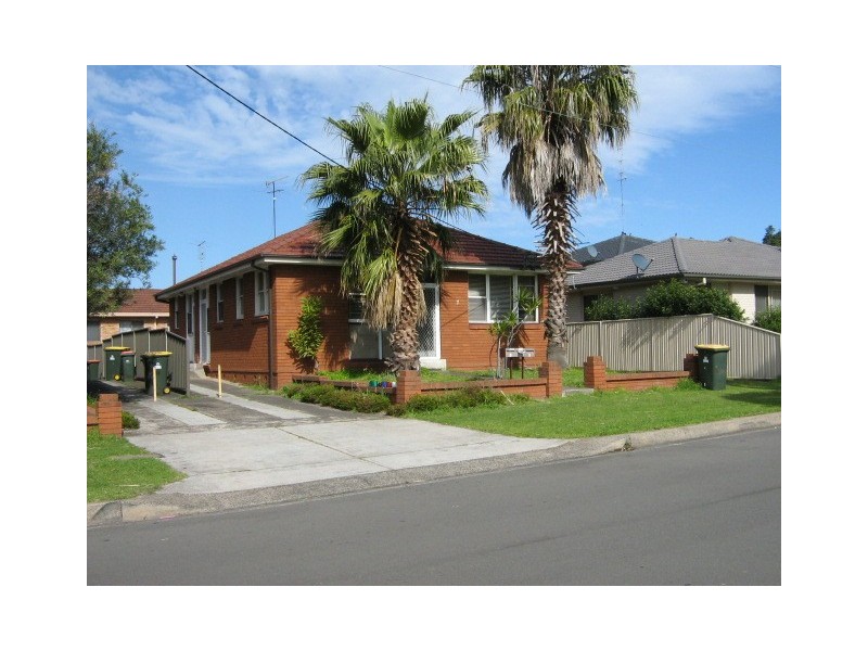 1/7 Union street, Coniston NSW 2500