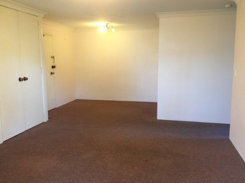 9/6-12 Hindmarsh Ave, North Wollongong NSW 2500