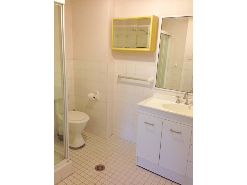 9/6-12 Hindmarsh Ave, North Wollongong NSW 2500