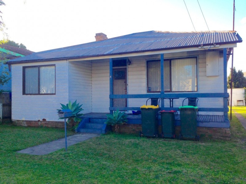 4 Finlayson St, Wollongong NSW 2500