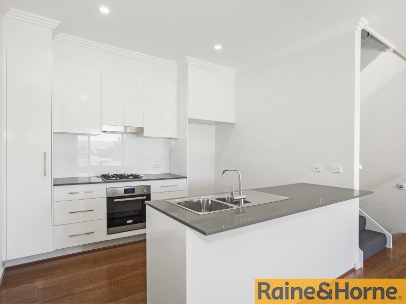 13 Goonyella Street, Albion Park NSW 2527