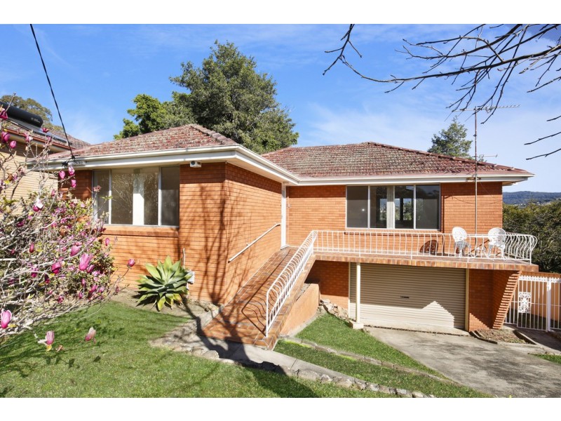 32 St John’s Avenue, Mangerton NSW 2500