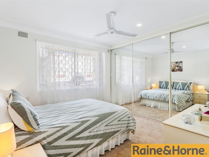 26 Valley Drive, Figtree NSW 2525