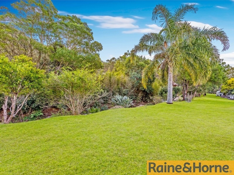 26 Valley Drive, Figtree NSW 2525