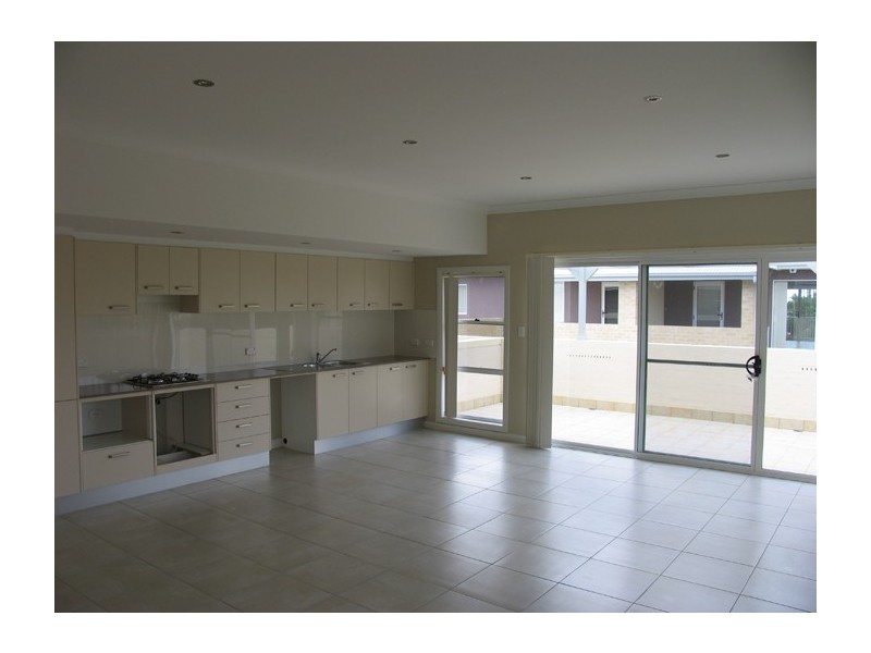 1/5-7 Kirton Road, Bellambi NSW 2518