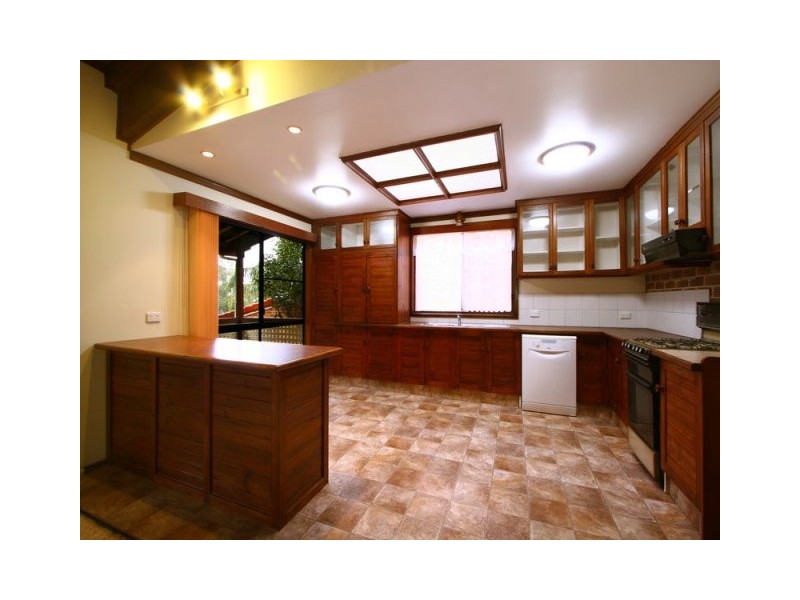 72 Tamarind Drive, Cordeaux Heights NSW 2526