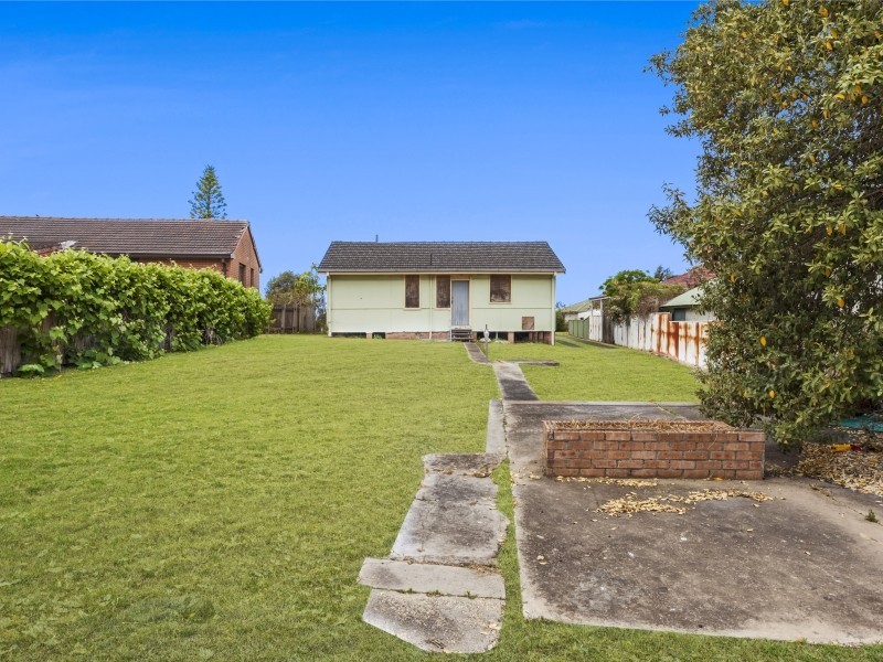 28 Southampton Street, Berkeley NSW 2506