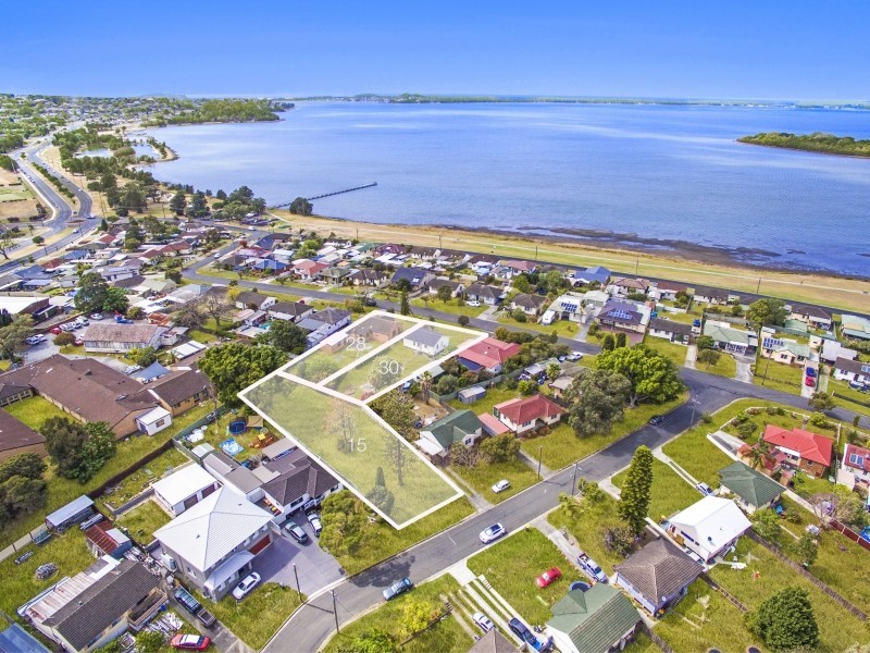15 Middlesex Street, Berkeley NSW 2506
