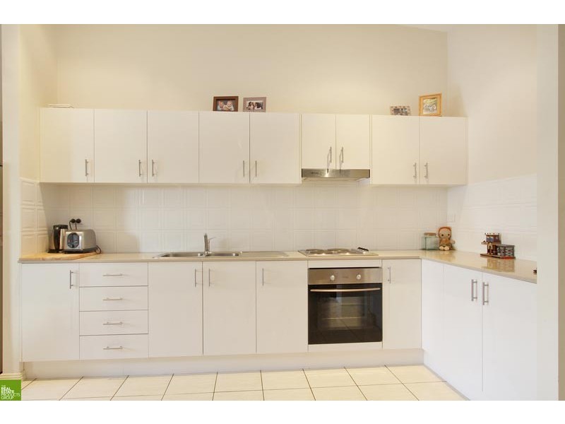 2/155 Keira Street, Wollongong NSW 2500