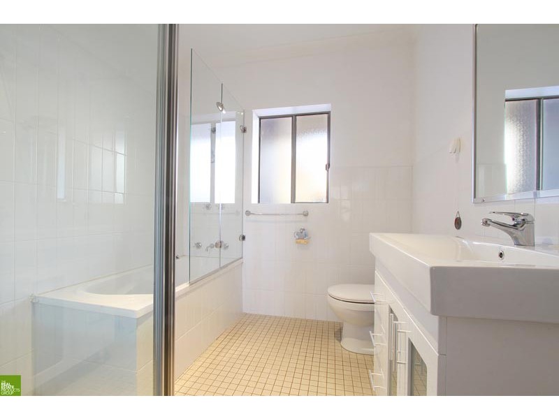 2/155 Keira Street, Wollongong NSW 2500