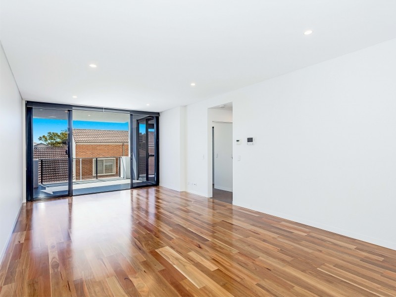 202/25-29 Harbour Street, Wollongong NSW 2500