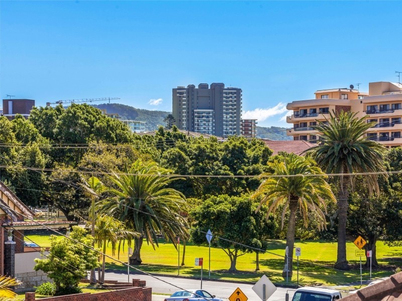 202/25-29 Harbour Street, Wollongong NSW 2500