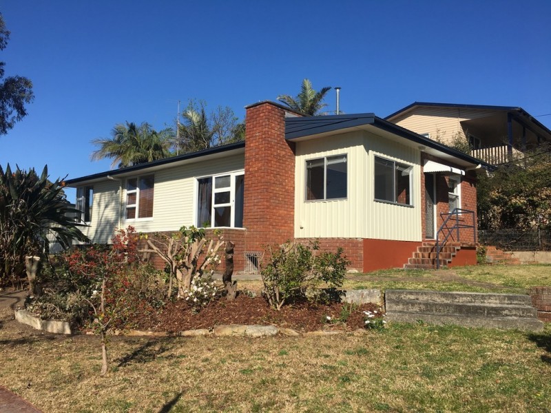 83 Murphys Avenue, Keiraville NSW 2500