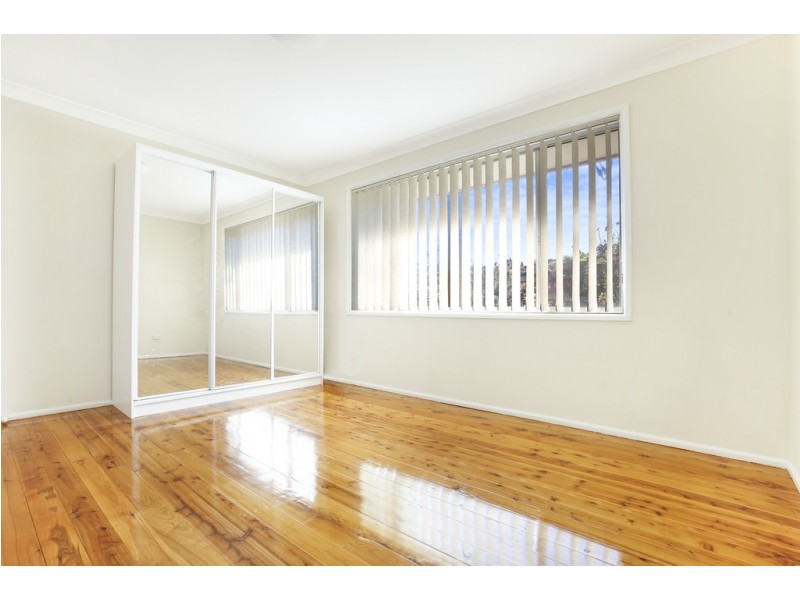 32 St John’s Avenue, Mangerton NSW 2500