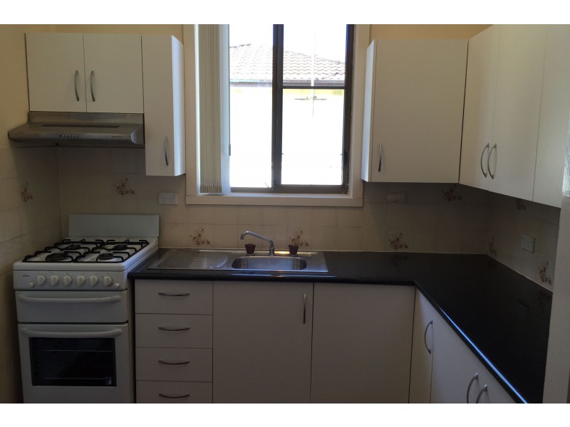 59 Eager St, Corrimal NSW 2518