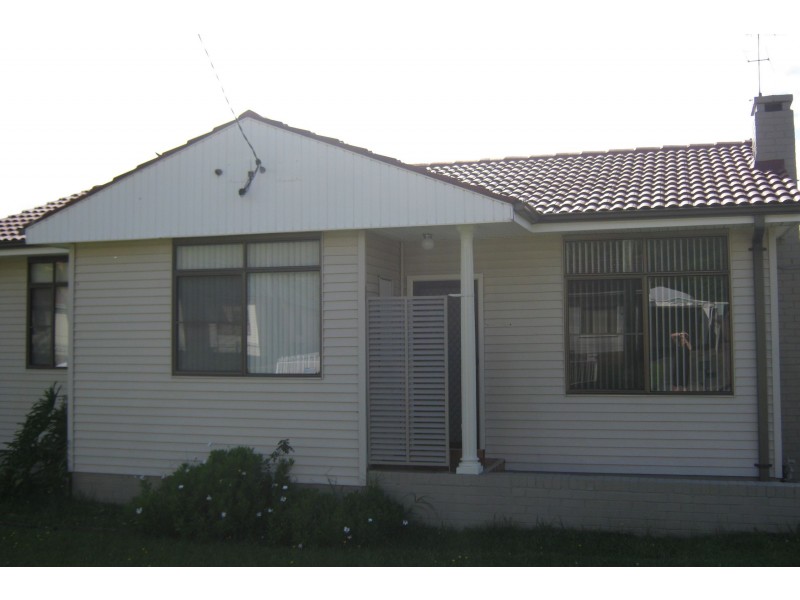 59 Eager St, Corrimal NSW 2518