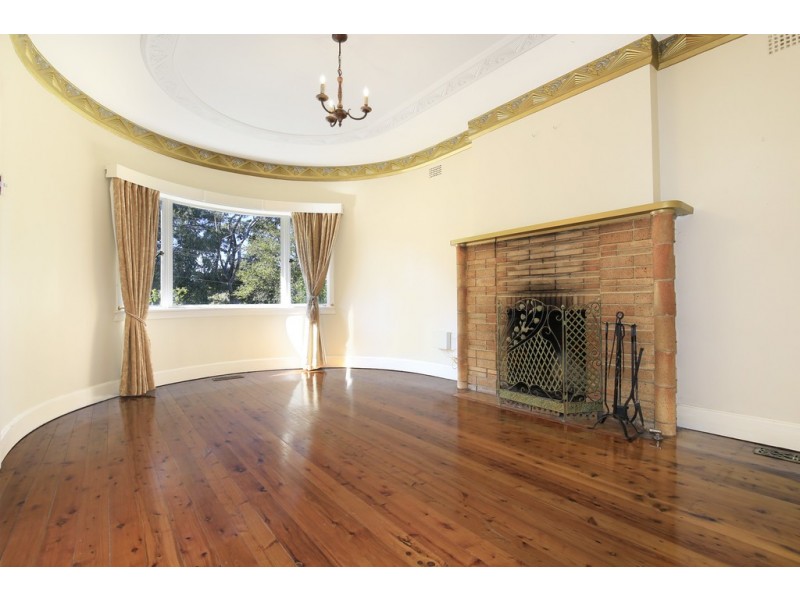 34 Woodlawn Avenue, Mangerton NSW 2500