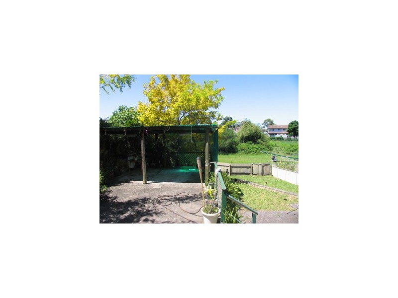 73 Denise Street, Lake Heights NSW 2502