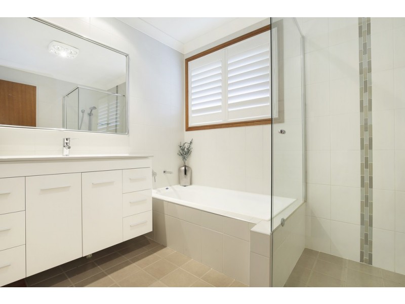 12 Noonga Place, Cordeaux Heights NSW 2526