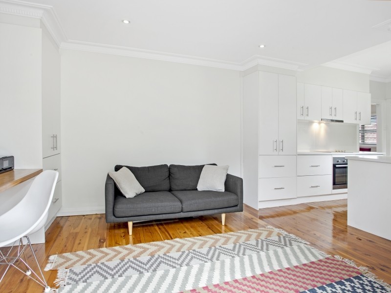 49 Heaslip Street, Coniston NSW 2500