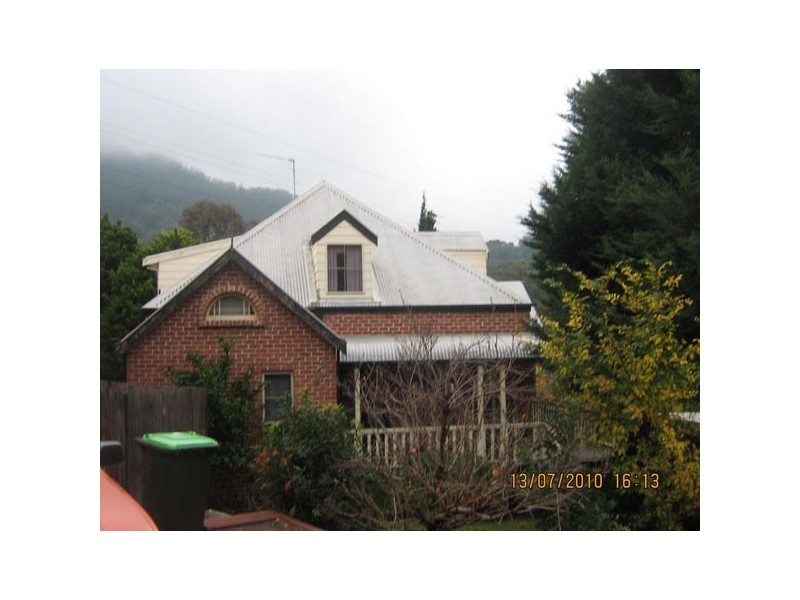 96 Tamarind Drive, Cordeaux Heights NSW 2526