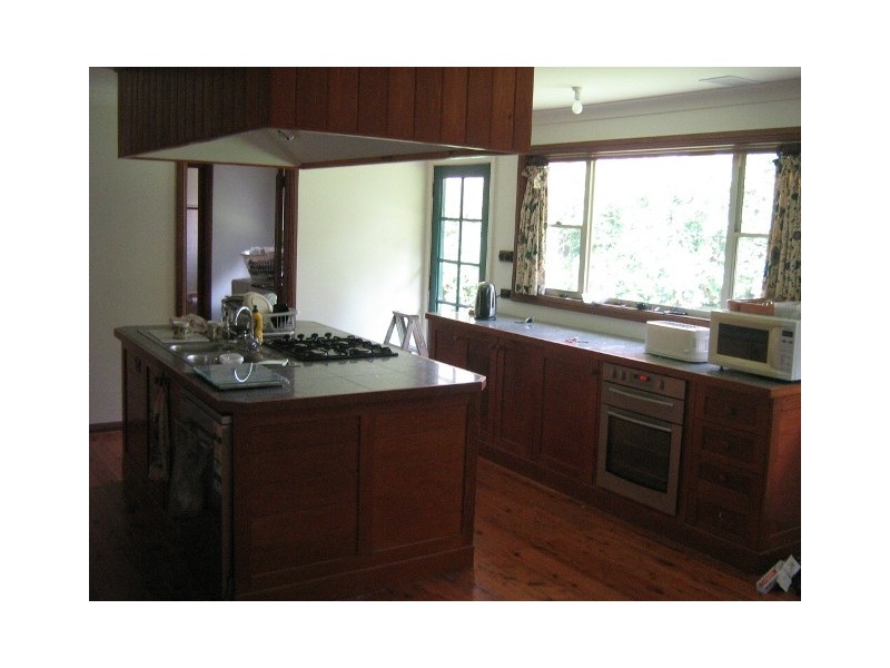 96 Tamarind Drive, Cordeaux Heights NSW 2526