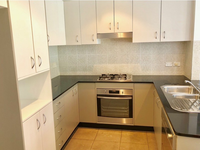 2/20 Kembla Street, Wollongong NSW 2500
