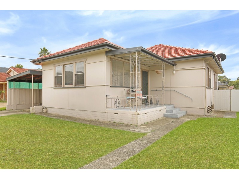 8 Balfour Street, Fairy Meadow NSW 2519