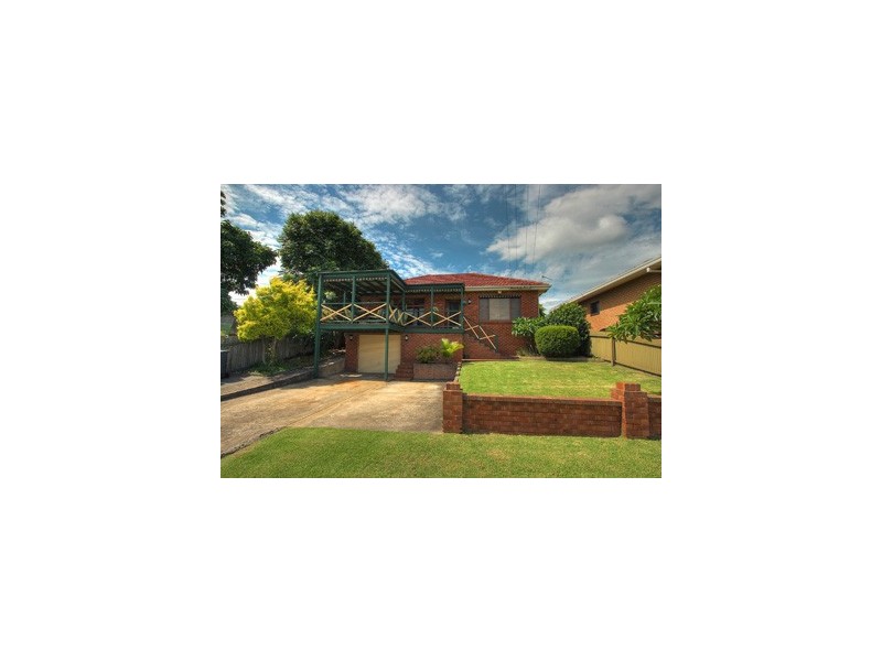 41 Lakeview Parade, Primbee NSW 2502