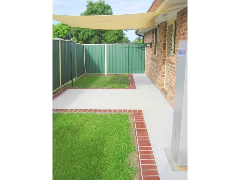 4 Tully Crescent, Albion Park NSW 2527