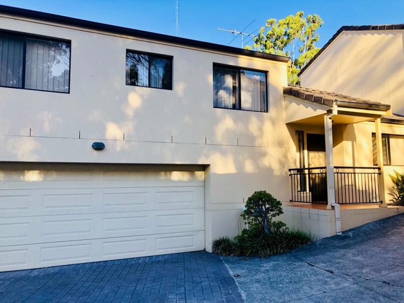 9/15-17 Woodlawn Avenue, Mangerton NSW 2500