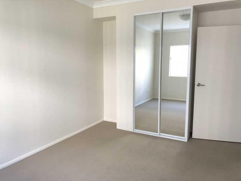10/225 Princes Highway, Corrimal NSW 2518
