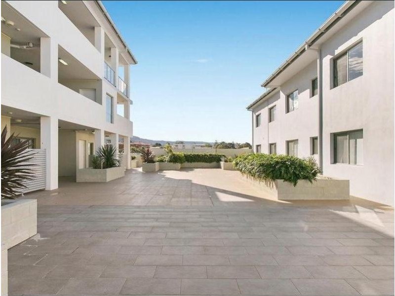 10/225 Princes Highway, Corrimal NSW 2518