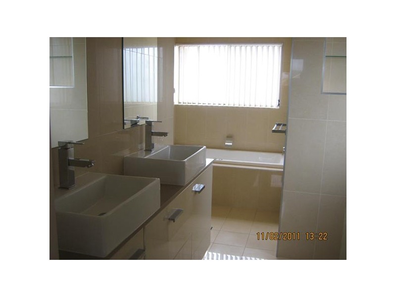 5A Lorikeet Place, Blackbutt NSW 2529