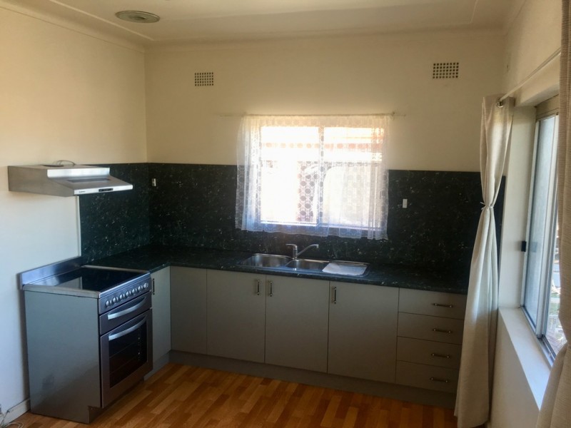 1/32 Shellharbour Rd, Port Kembla NSW 2505