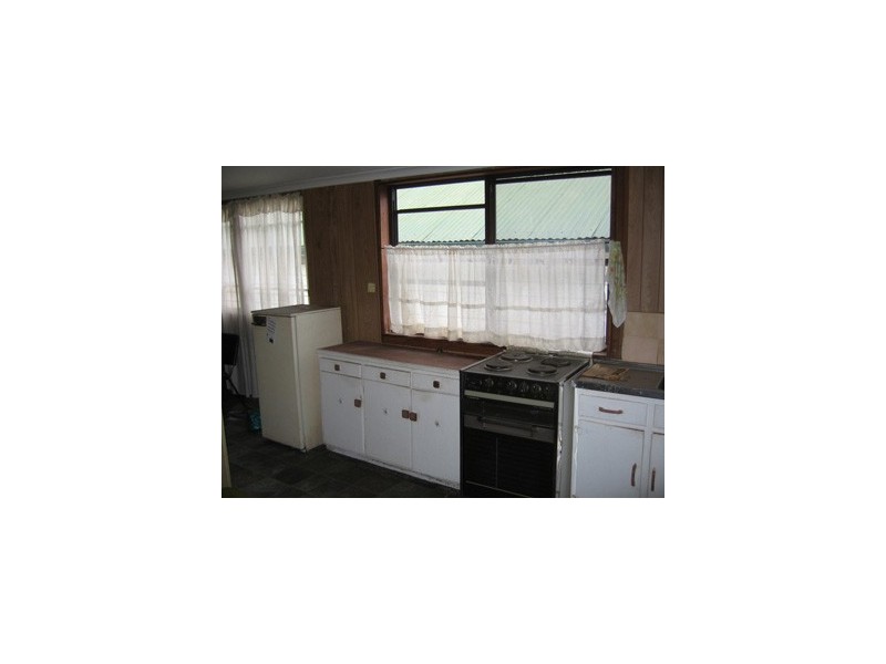 30 Kembla Street, Port Kembla NSW 2505