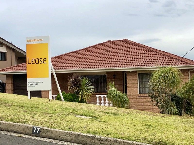 77 Blackman Parade, Unanderra NSW 2526