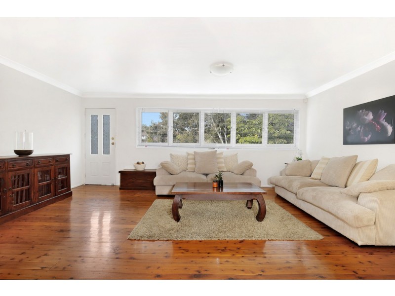 8 Wonson Avenue, Coniston NSW 2500