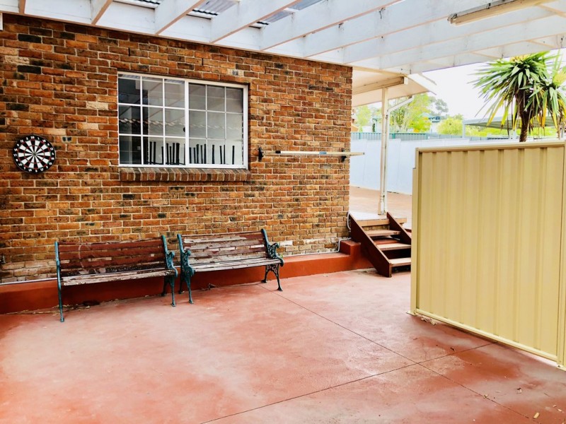 2/4 Ryan Lane, Figtree NSW 2525