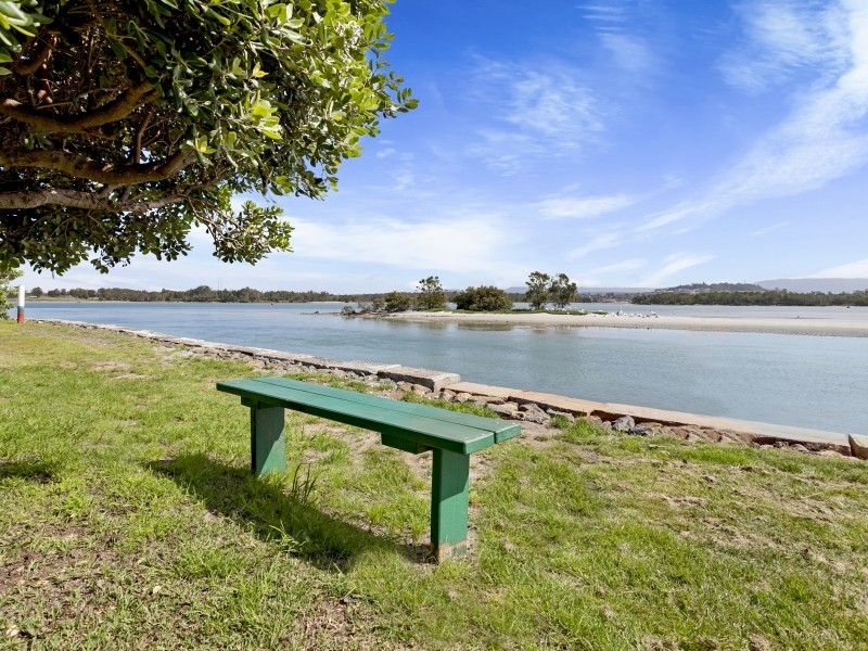 305/19 Judbooley Parade, Windang NSW 2528