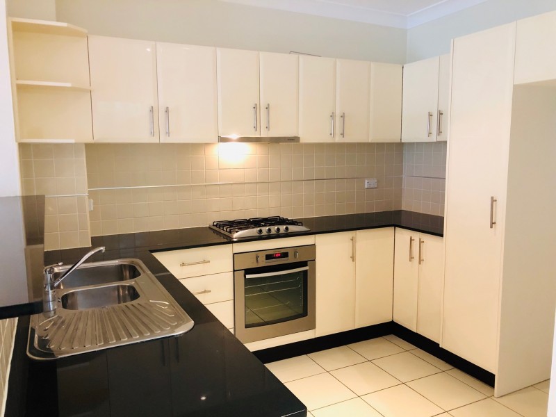 10/12-14 Gladstone Avenue, Wollongong NSW 2500