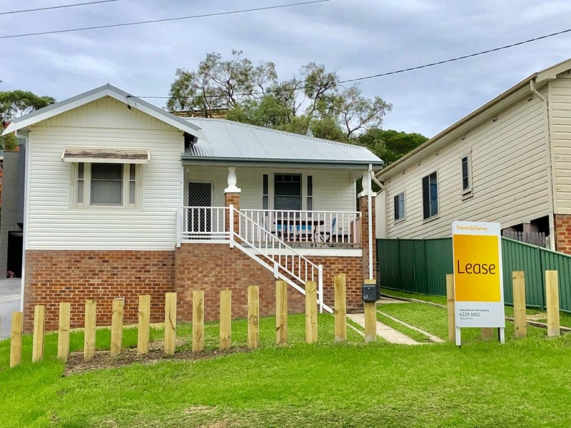 6 Woodlawn Avenue, Mangerton NSW 2500