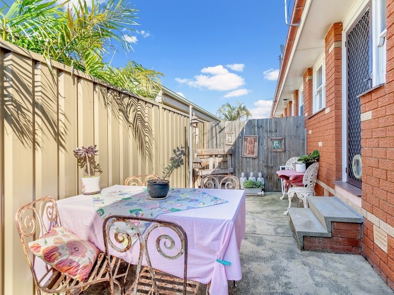 2/24 Payne Road, East Corrimal NSW 2518