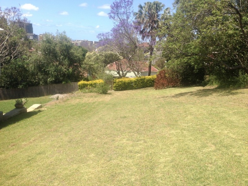 4 McKenzie Avenue, Wollongong NSW 2500