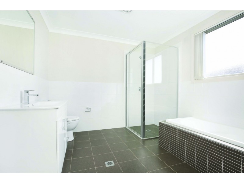 14A Elizabeth Circuit, Flinders NSW 2529