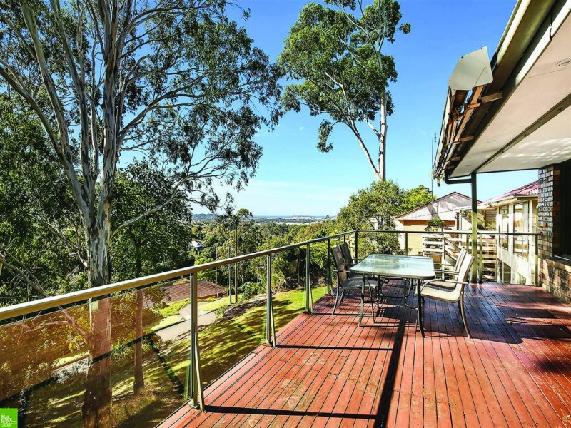 85 Iola Avenue, Farmborough Heights NSW 2526