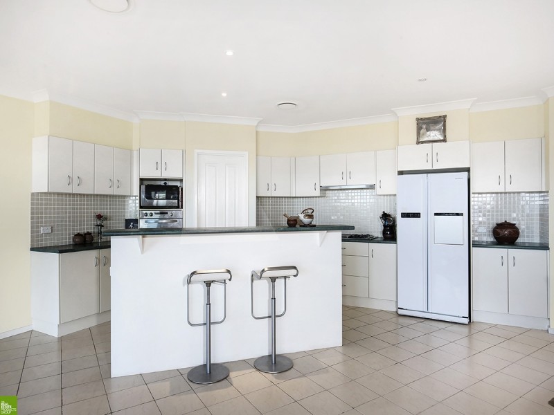 4 Heron Place, Berkeley NSW 2506