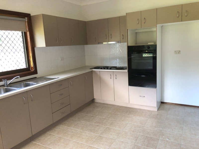 21 Jane Avenue, Warrawong NSW 2502