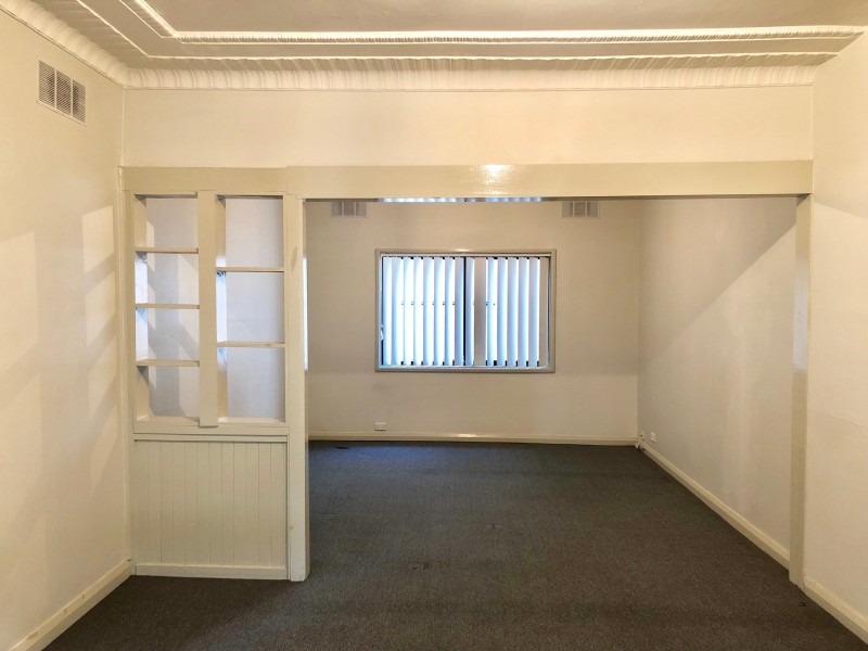 8 McGrath Street, Fairy Meadow NSW 2519