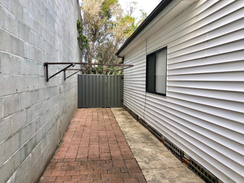 8 McGrath Street, Fairy Meadow NSW 2519